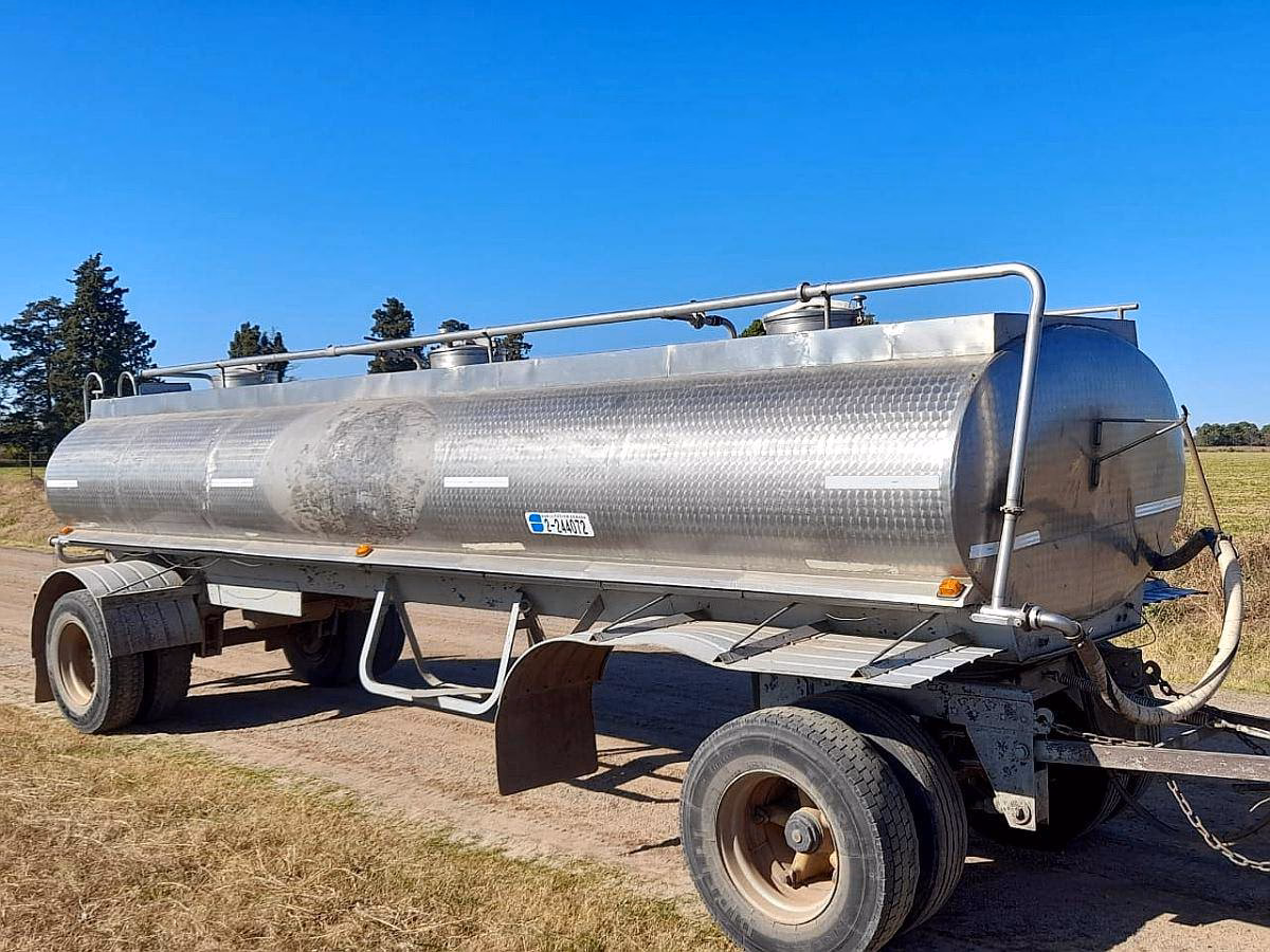 ¿Dónde puedo comprar un acoplado usado?