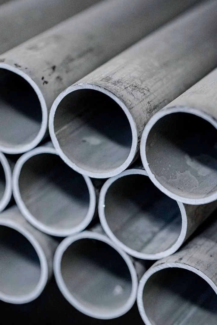 ¿Cuál es la tasa de depreciación de los edificios y construcciones?