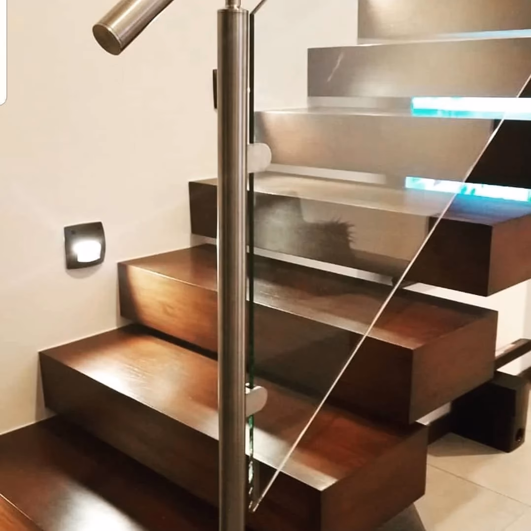 ¿Cuáles son los beneficios de las barreras hexagonales de acero inoxidable?