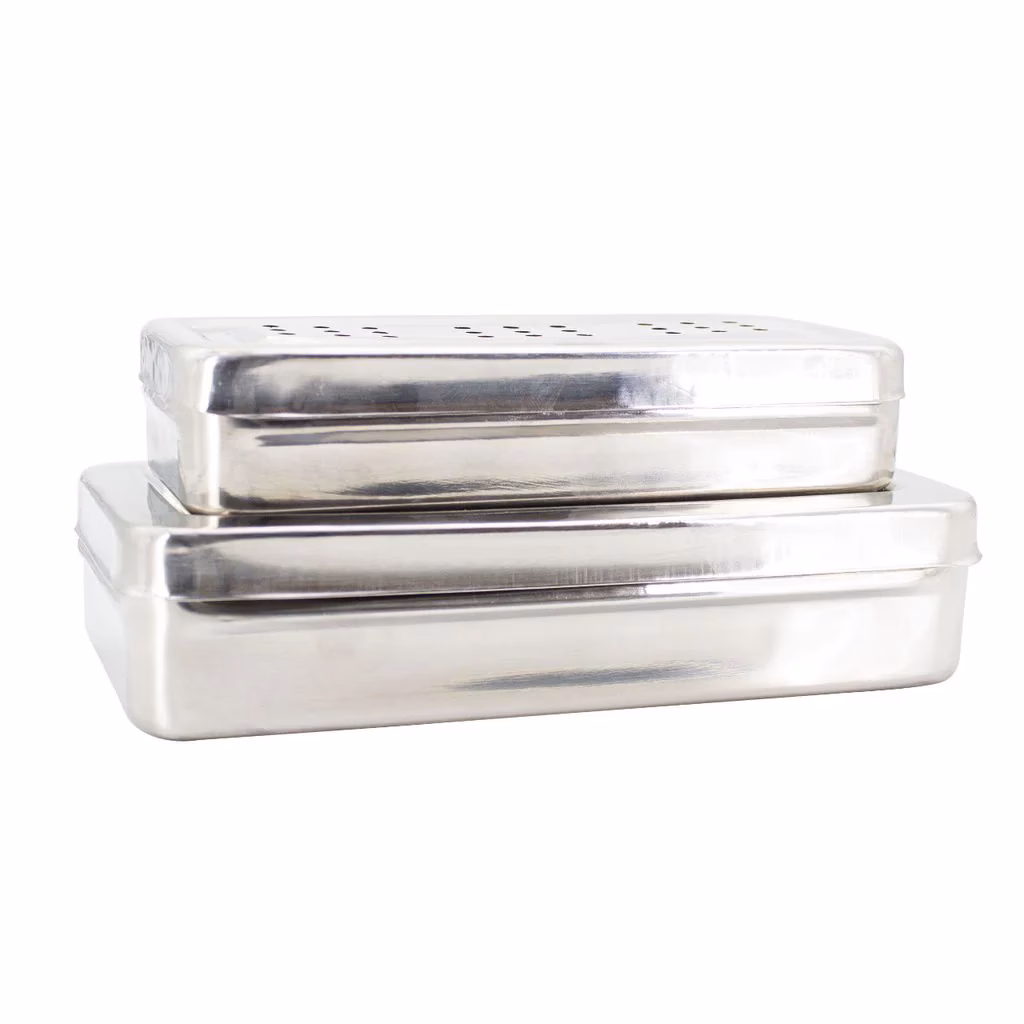 ¿Qué contiene el kit de cirugía menor de 13 piezas?