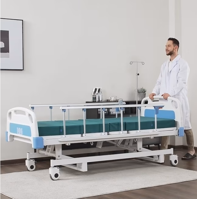 ¿Cuál fue el primer hospital con 200 camas?