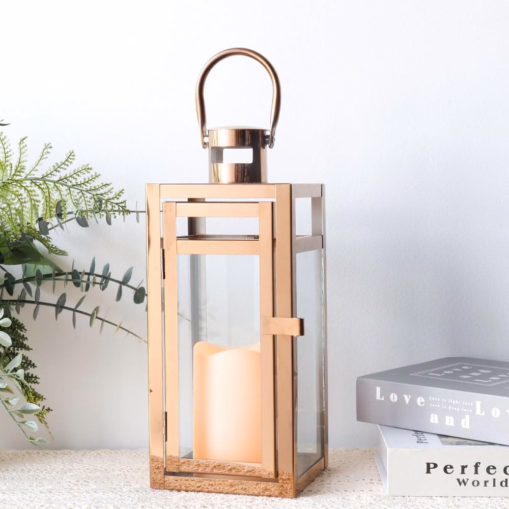 ¿Cuánto mide un candelabro de hierro?