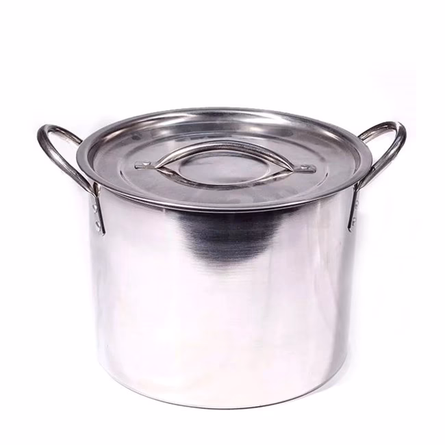 ¿Quién inventó el cubierto de acero inoxidable?