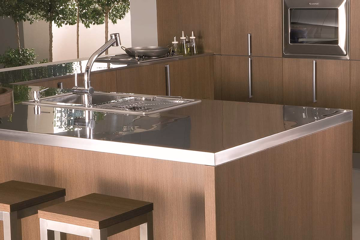 ¿Cómo elegir la superficie de una mesada?