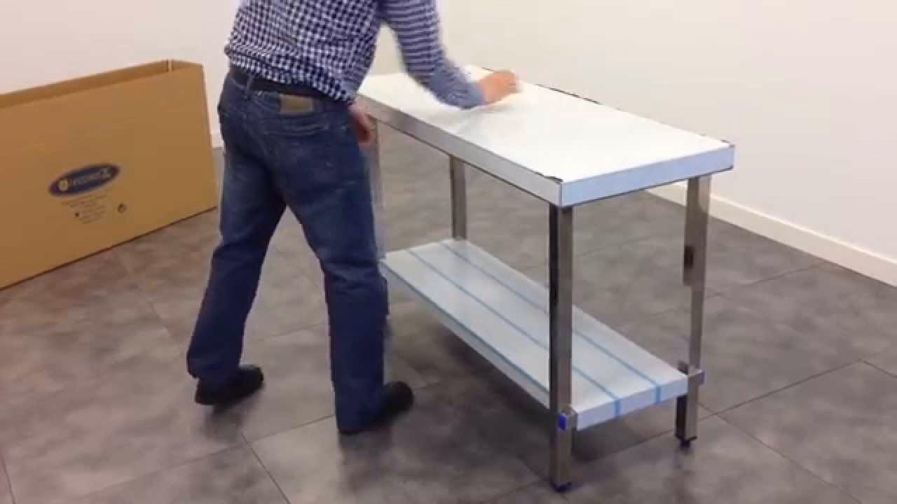 ¿Cómo diseñar una mesa de metal personalizada?