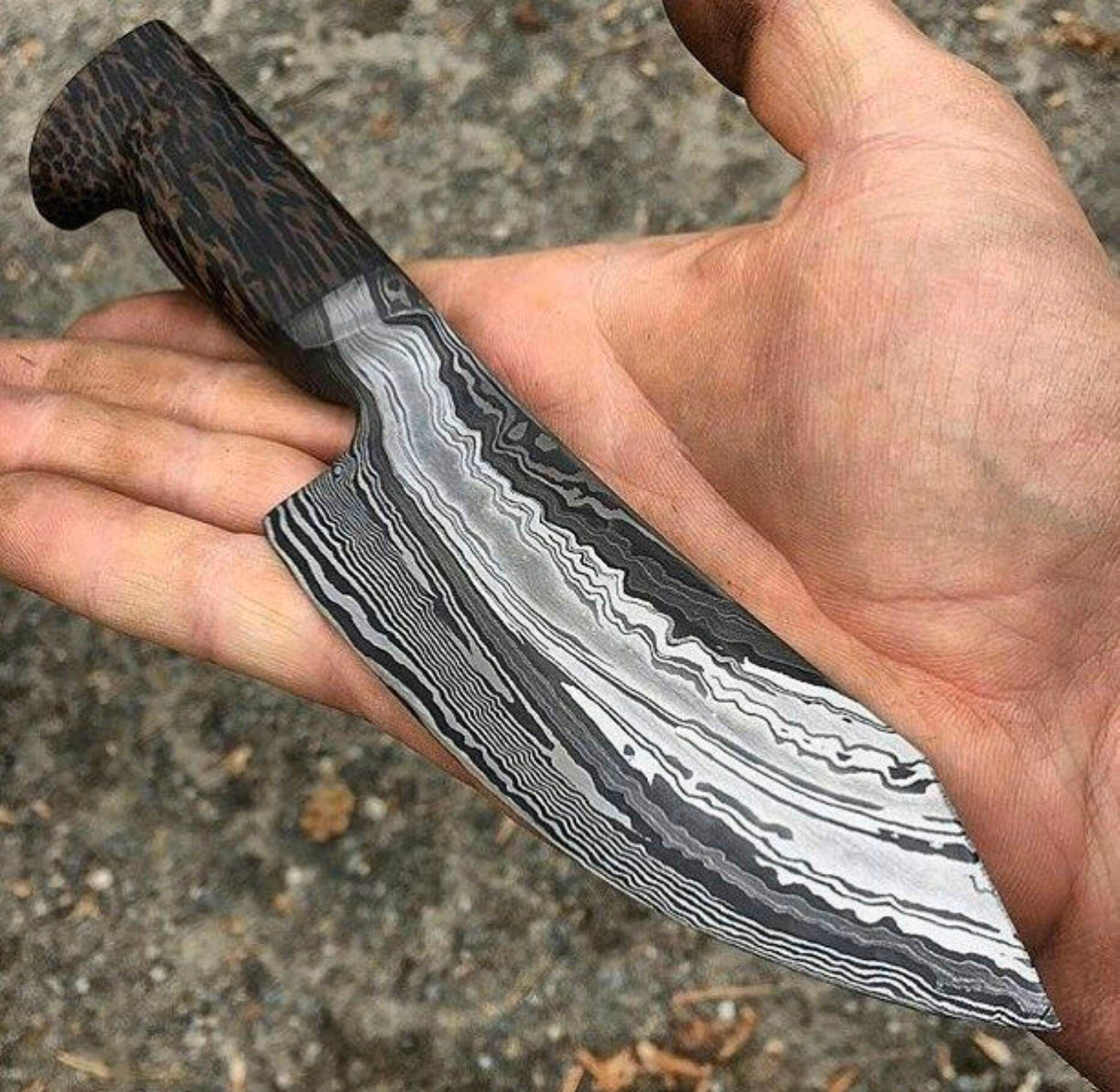 ¿Cuál es la mejor manera de fabricar un cuchillo de cocina?