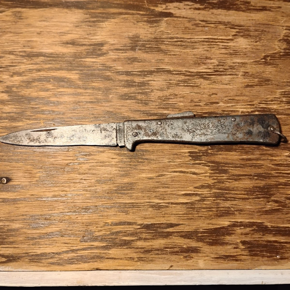 ¿Cómo elegir un cuchillo retro?