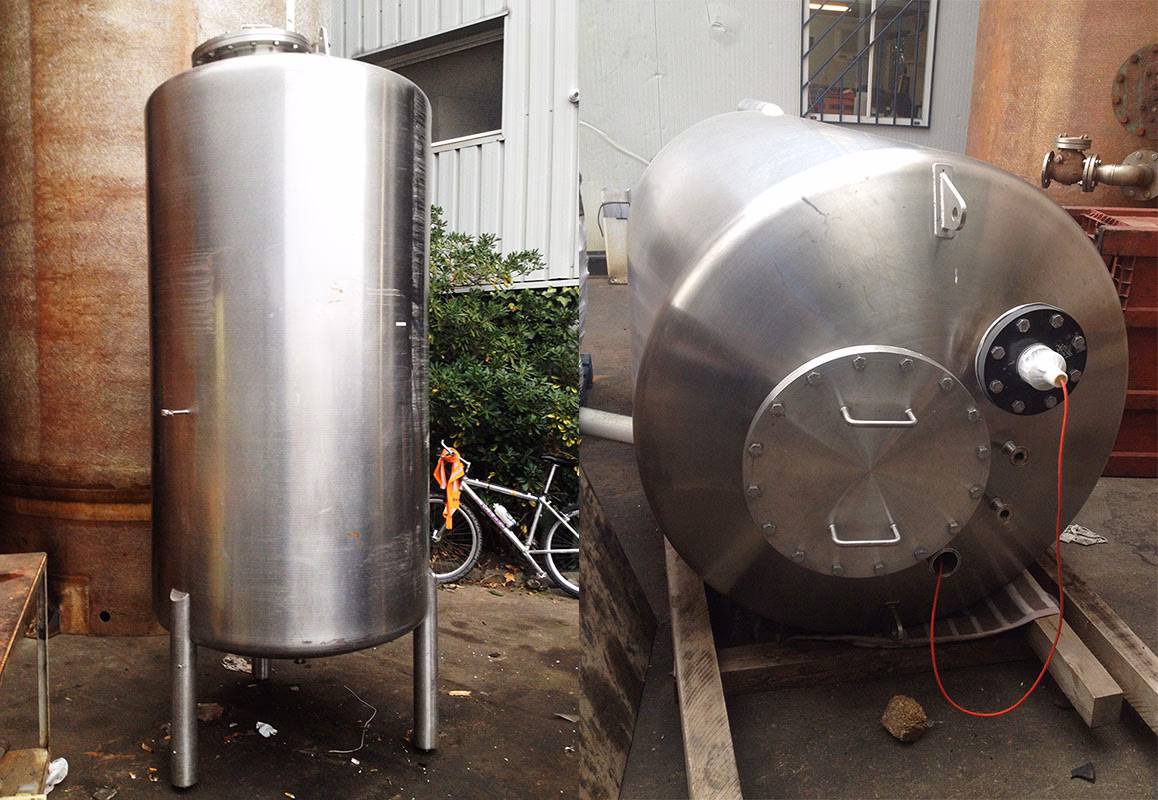 ¿Qué tipo de alimento se puede almacenar en los depósitos de acero inoxidable?