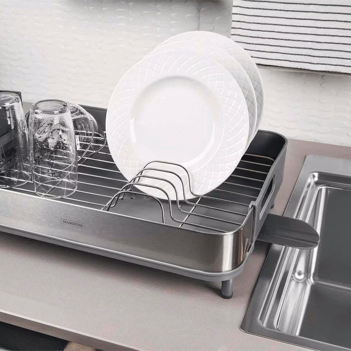 ¿Quién es el líder del sector de acero inoxidable?