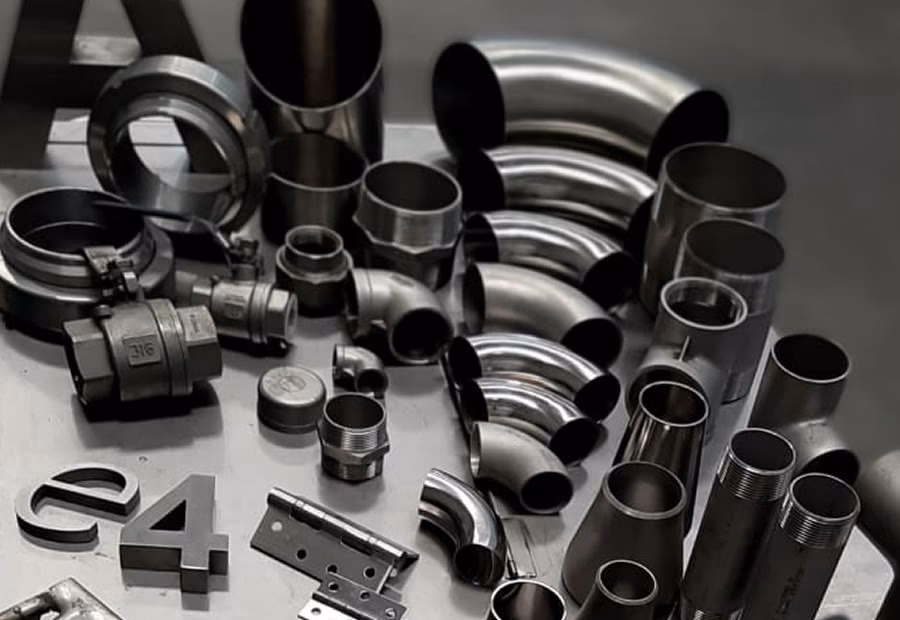 ¿Quién es el fabricante de acero inoxidable?