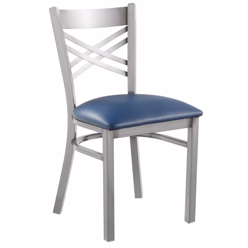 ¿Cuántos modelos de sillas y mesas fabricamos?