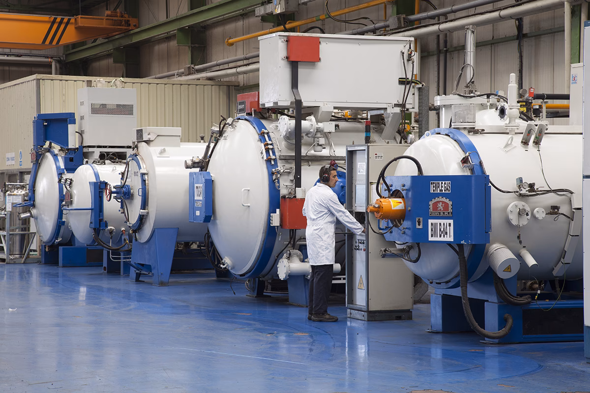 ¿Cuáles son las limitaciones de los aceros inoxidables?