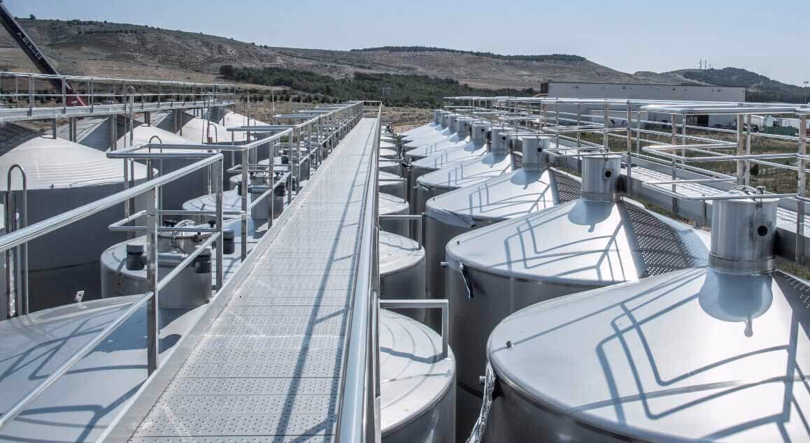 ¿Cuáles son las ventajas de las pasarelas de acero inoxidable?