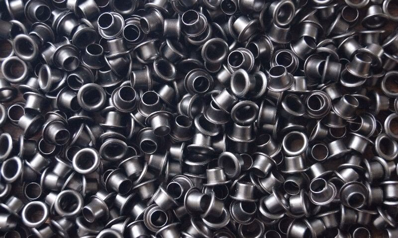 ¿Cómo puedo limpiar el acero inoxidable?