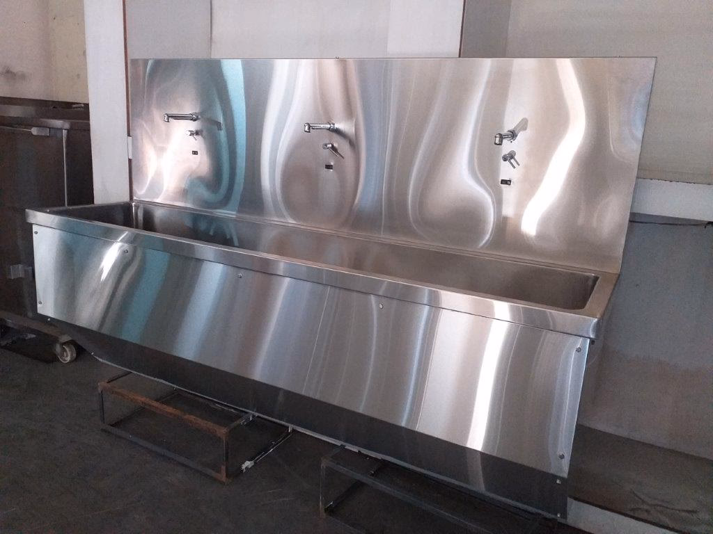 ¿Por qué es fácil de limpiar el acero inoxidable?