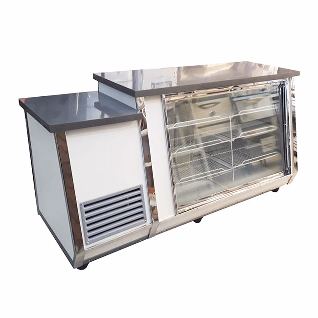 ¿Cuál es la función de los mostradores en una heladería?