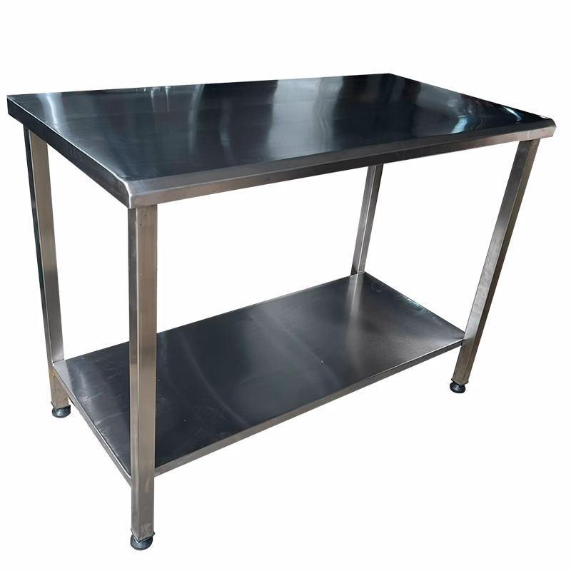 ¿Cuánto mide un mesón de cocina inoxidable?