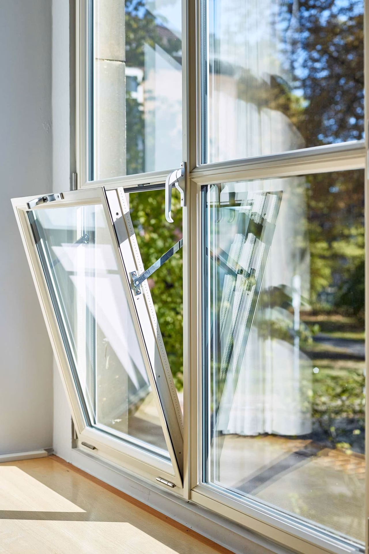 ¿Qué son las ventanas y puertas de acero inoxidable?