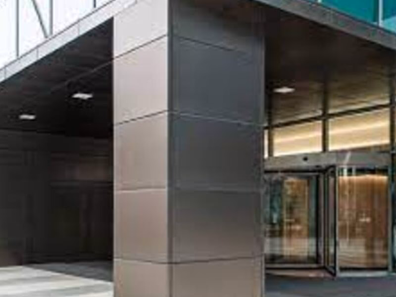 ¿Por qué es importante el acero inoxidable para los acabados exteriores?