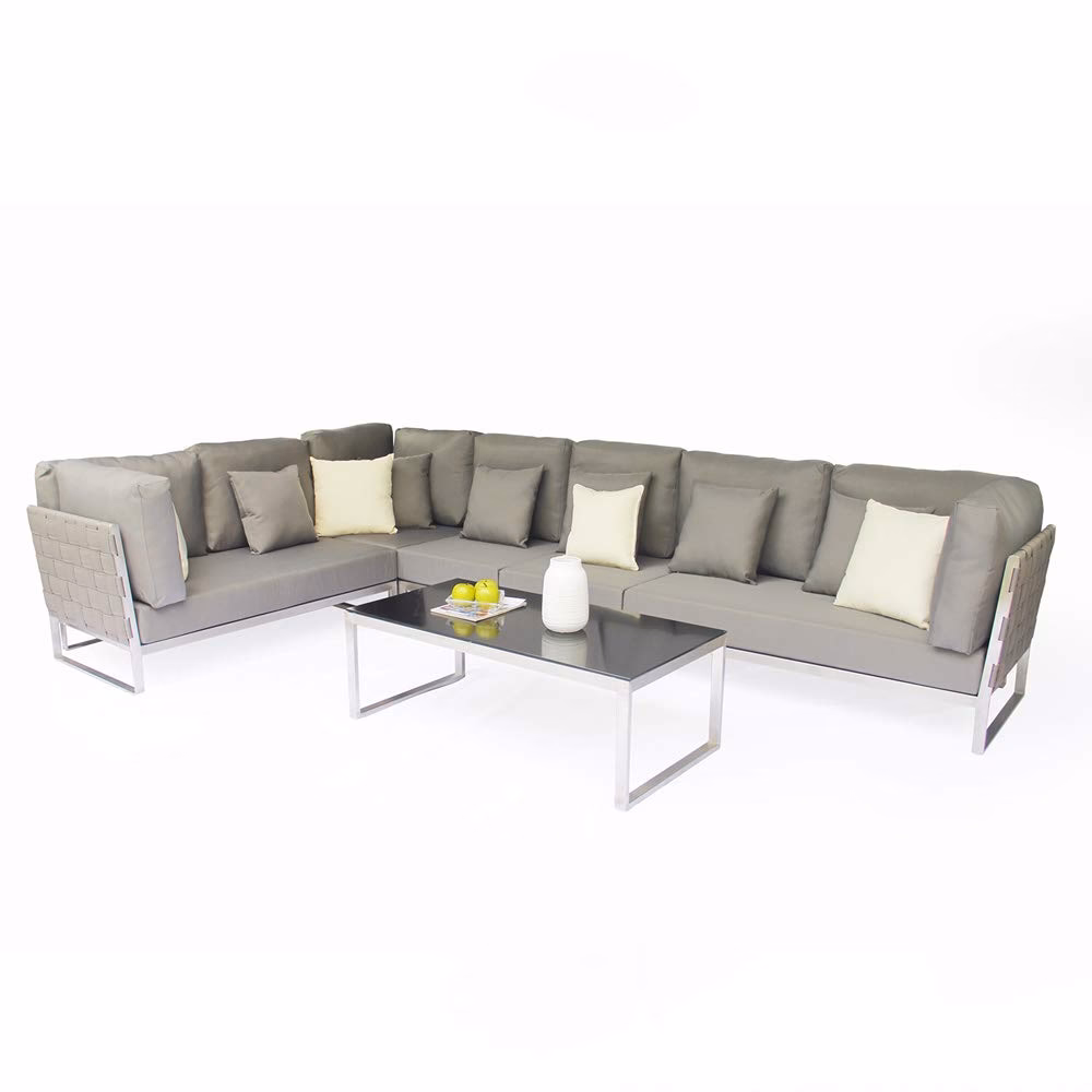 ¿Cuántos litros tiene un silo de acero inoxidable?