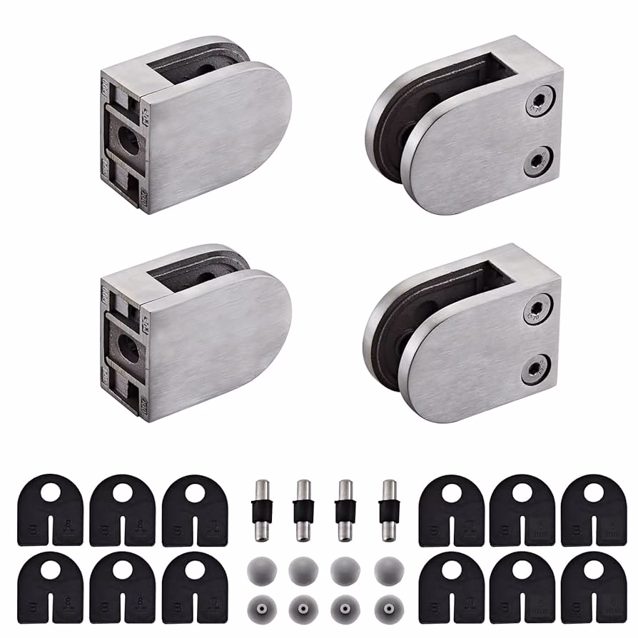 ¿Cuál es el material de la puerta de acero inoxidable?