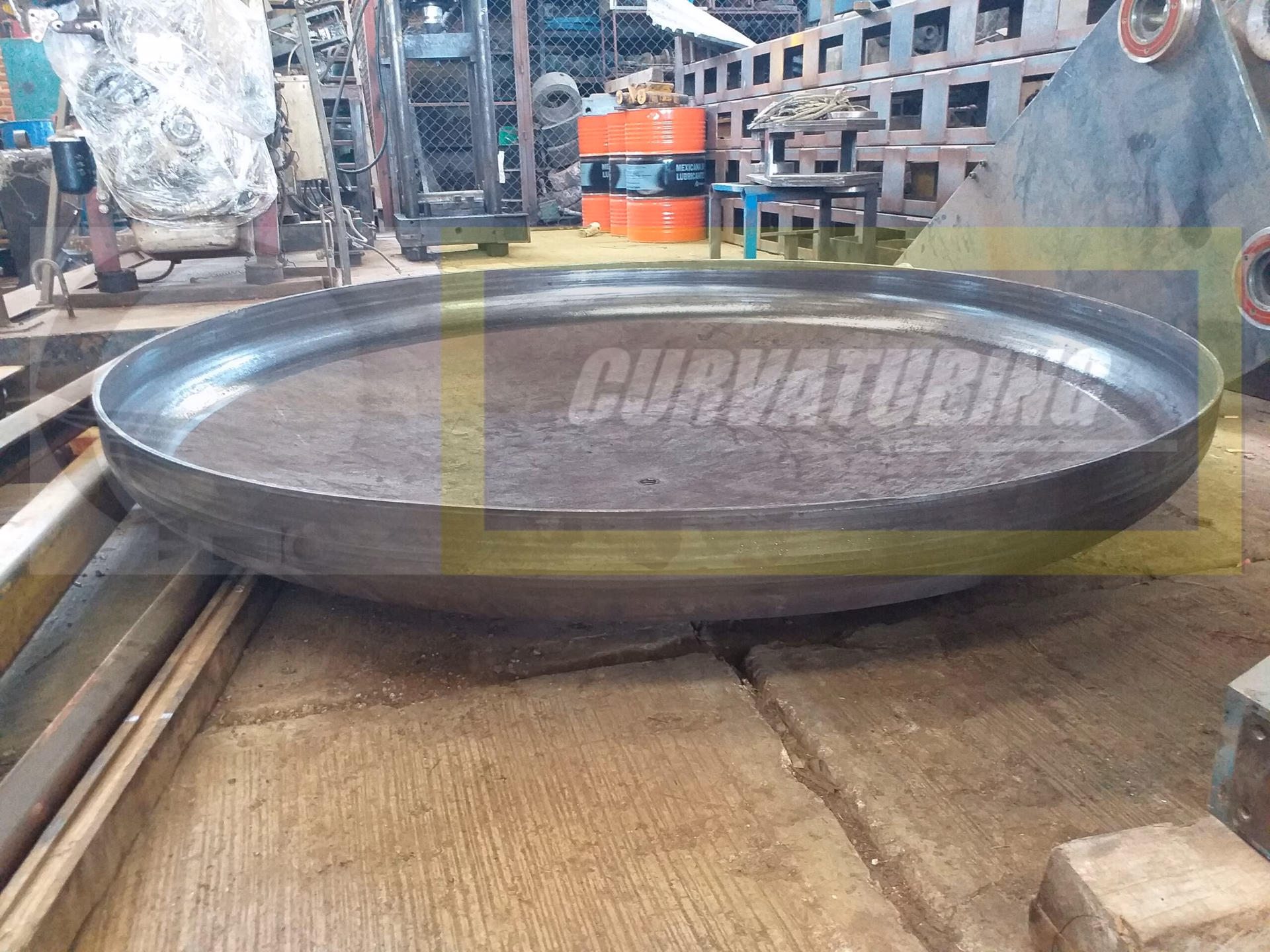 ¿Qué tipos de tapas toriesféricas ofrece talleres estructurales?