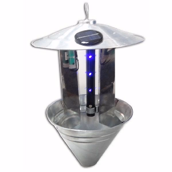 ¿Cómo instalar una trampa de luz?