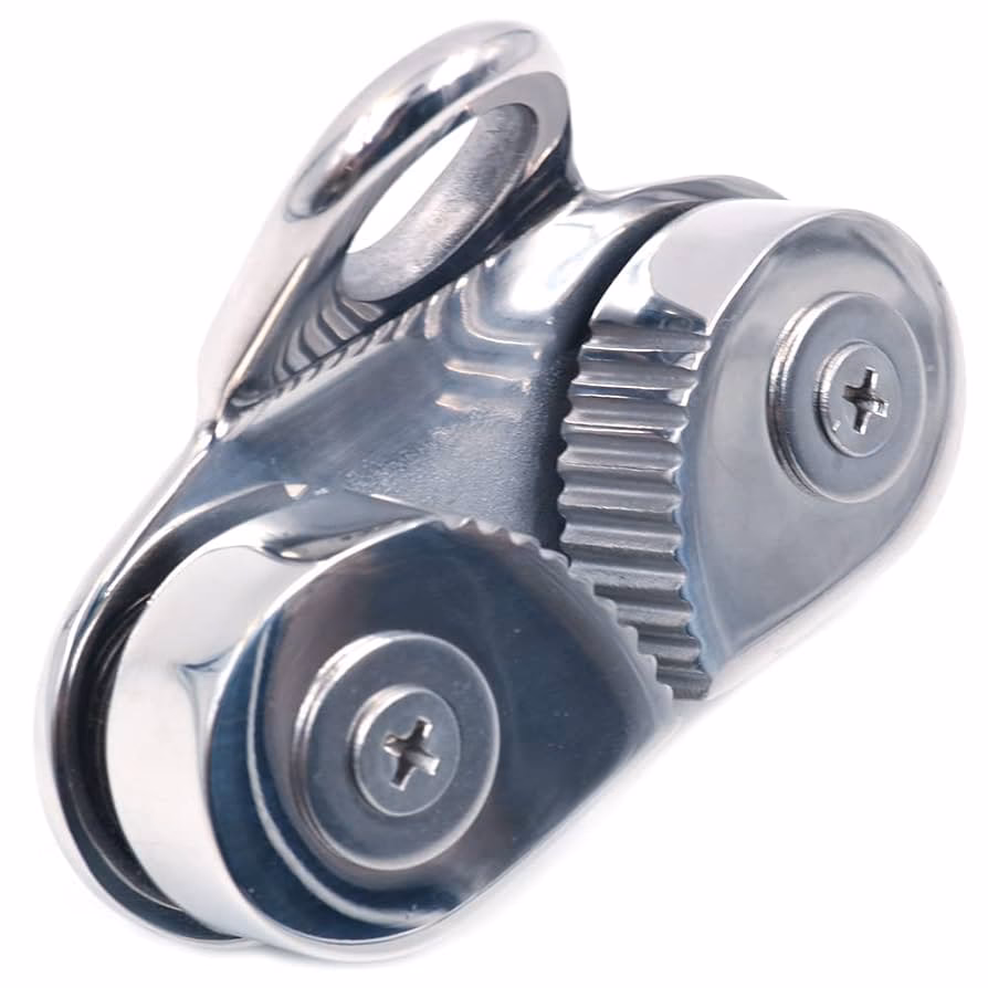 ¿Dónde puedo comprar y vender un barco de vela?