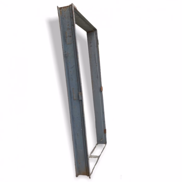 ¿Dónde se fabrican las puertas y marcos metálicos?