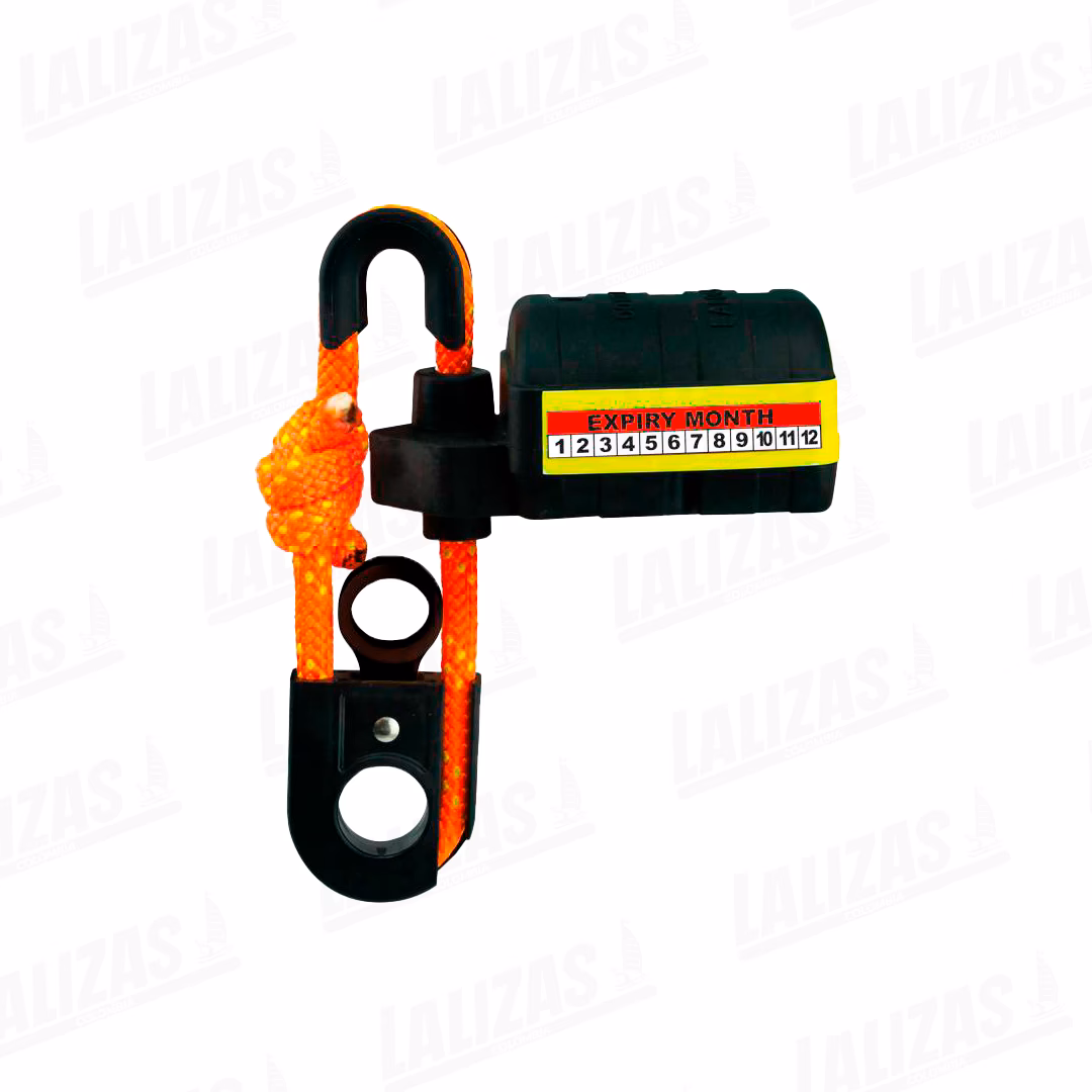 ¿Cuántas toneladas de acero inoxidable hay en la fachada?